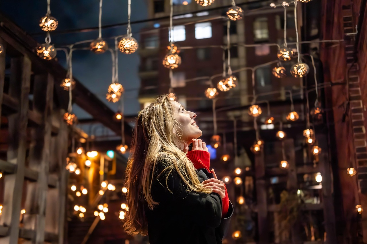 our-story woman, lights, fashion, model, lifestyle, vintage, vibe, stylist, lighting, lantern